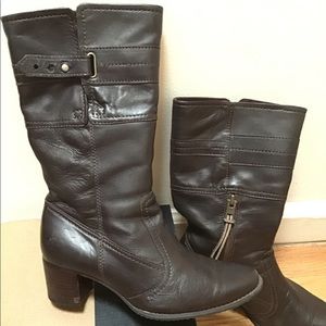 Timberland heeled boots 6.5